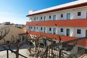 Hostal Plaja I Pati De Can Plaja