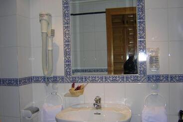 Hostal Restaurante La Muralla