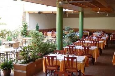 Hostal Rom Familiar