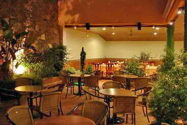 Hostal Rom Familiar