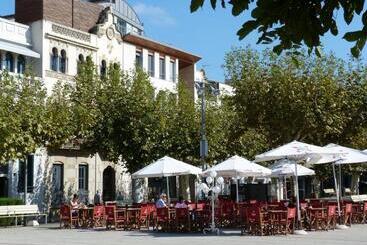 Hostal Rom Familiar