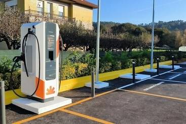 هتل A Marisqueira I Aeropuerto A Coruña