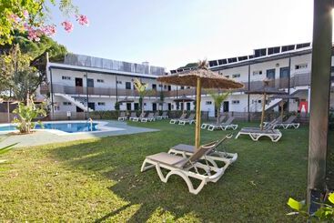 هتل Campomar Playa