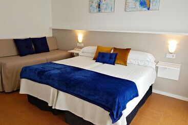 هتل Campomar Playa
