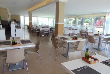 هتل Campomar Playa