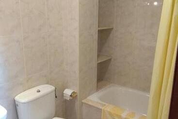 هتل Hostal Brisa Do Mar