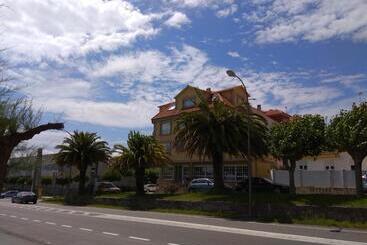 هتل Hostal Brisa Do Mar