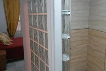 هتل Hostal Centro Sol