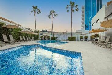 Otel Rh Portocristo & Wellness