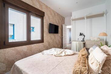 مسافرخانه Bf Rooms Carboneras