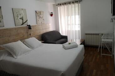 Hostal Carbonara