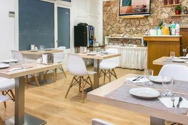 Hostal Menurka