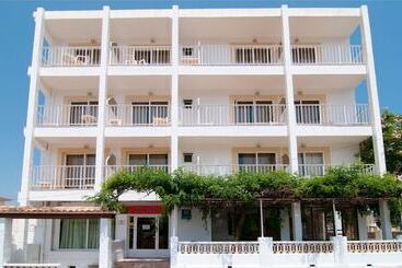 Hostal Montesol