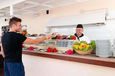 Hostal Montesol