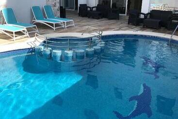 Hostal Rosalia