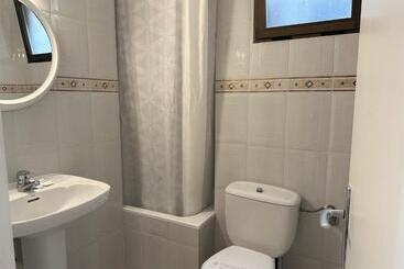 פונדק Rosamar   Emar Hotels