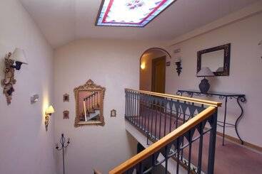 هتل Arco San Vicente