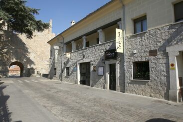 هتل Arco San Vicente