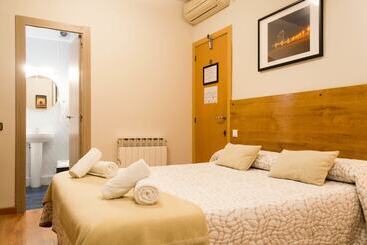 Hostal Alogar - Barcelona