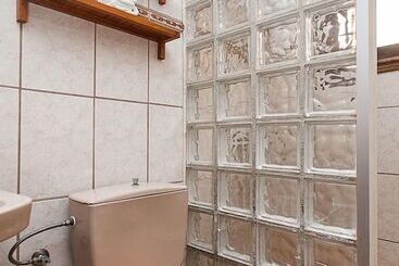 هتل Hostal Doris   Adults Only
