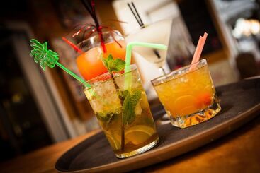 هتل Hostal Doris   Adults Only