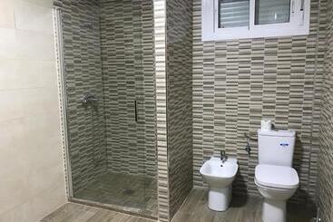 هتل Hostal Restaurante Rufino
