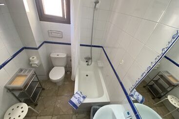 هتل Hostal Villa Rosa