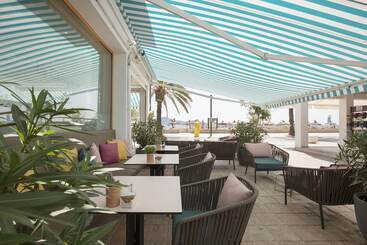 La Goleta Hotel De Mar Adults Only