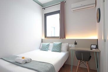 هتل Regina Selfcheckin Smart Rooms