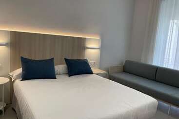 Lc Hotel Urbano