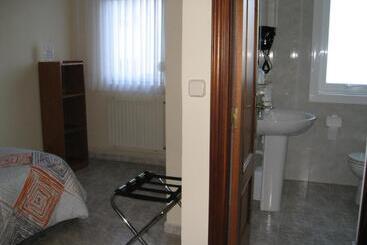 پانسیون Hostal Roma