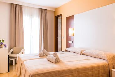 Sagitario Hostal Ciutadella