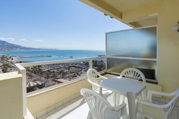 Apartamentos Pyr Fuengirola