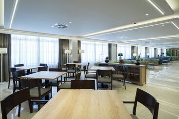 Apartamentos Pyr Fuengirola