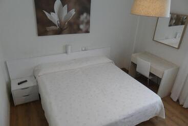 Hostal America