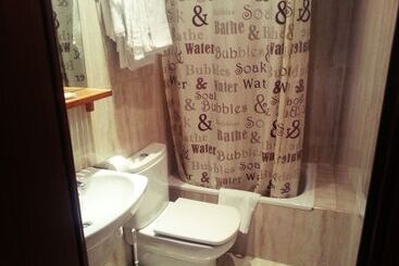 Hostal Avenida