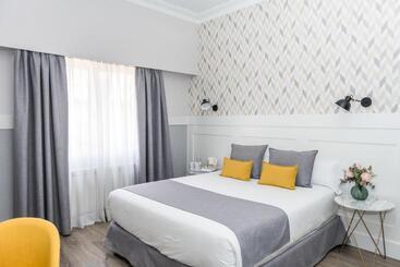 مسافرخانه Bypillow Velázquez 45