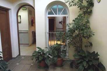 Hostal Italia