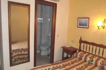 Hostal Italia