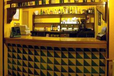 Hostal Les Collades