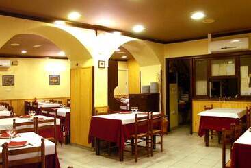 Hostal Les Collades