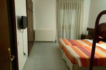 Hostal Les Collades