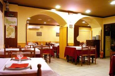Hostal Les Collades