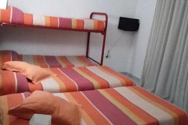 Hostal Les Collades
