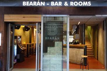 هتل Bearan Bar & Rooms