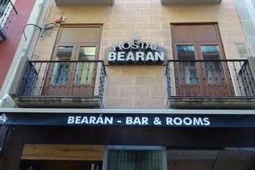 هتل Bearan Bar & Rooms