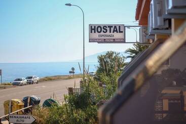 هتل Hostal Esperanza