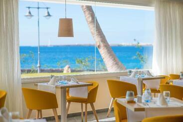 هتل Iberostar Selection Lanzarote Park