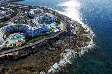 Отель Iberostar Selection Lanzarote Park