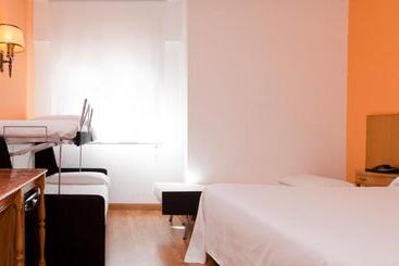 Gran Hotel Los Angeles - Getafe